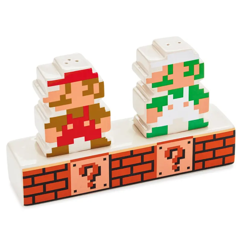 Hallmark Mario & Luigi Salt And Pepper Shaker Set – 3-Piece 1